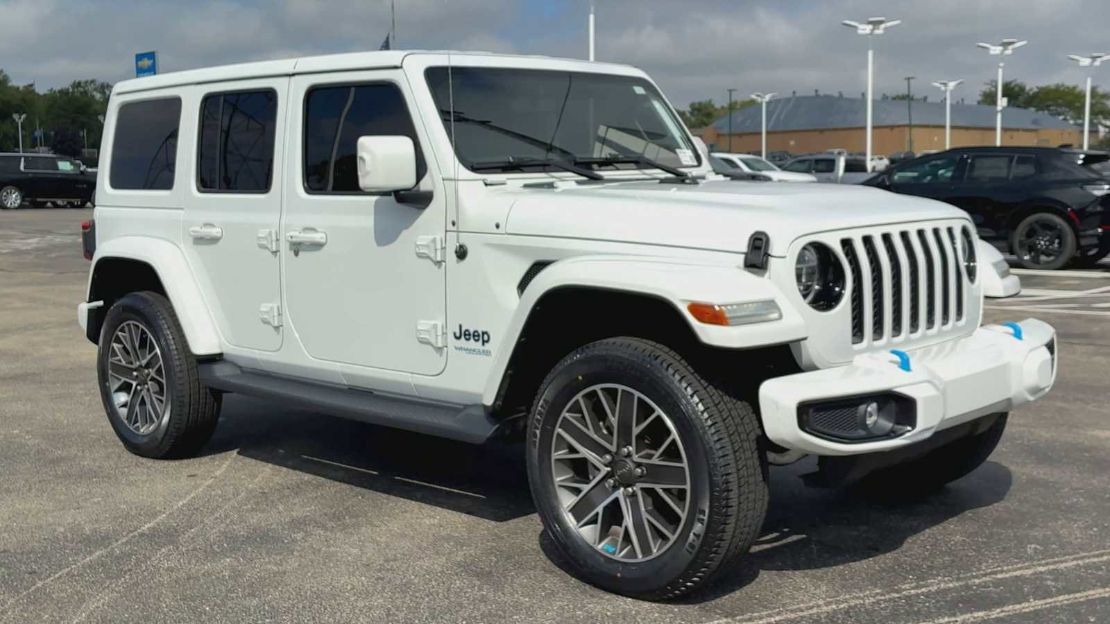 Used 2022 Jeep Wrangler Unlimited Sahara image 8