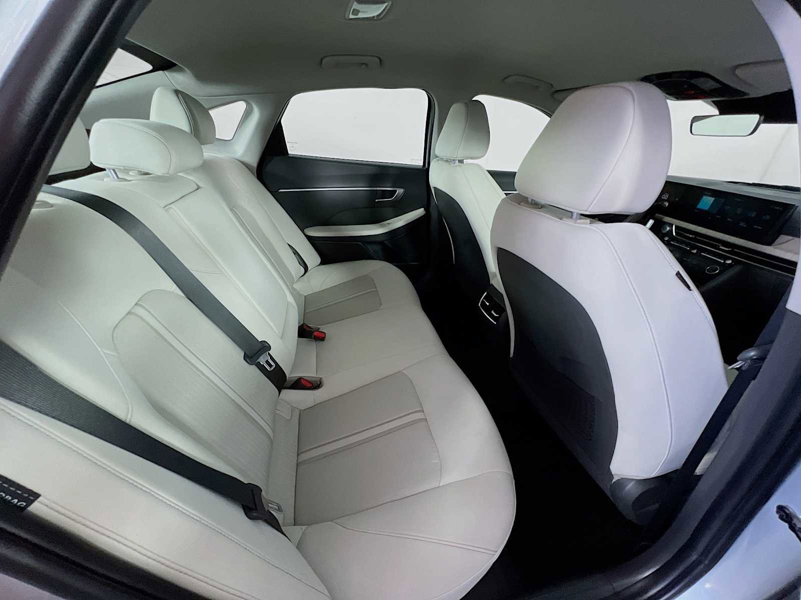 Certified 2025 Hyundai Sonata SEL FWD image 26