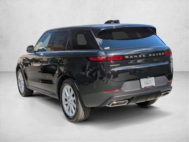 Used 2025 Land Rover Range Rover Sport SE AWD/4WD image 9