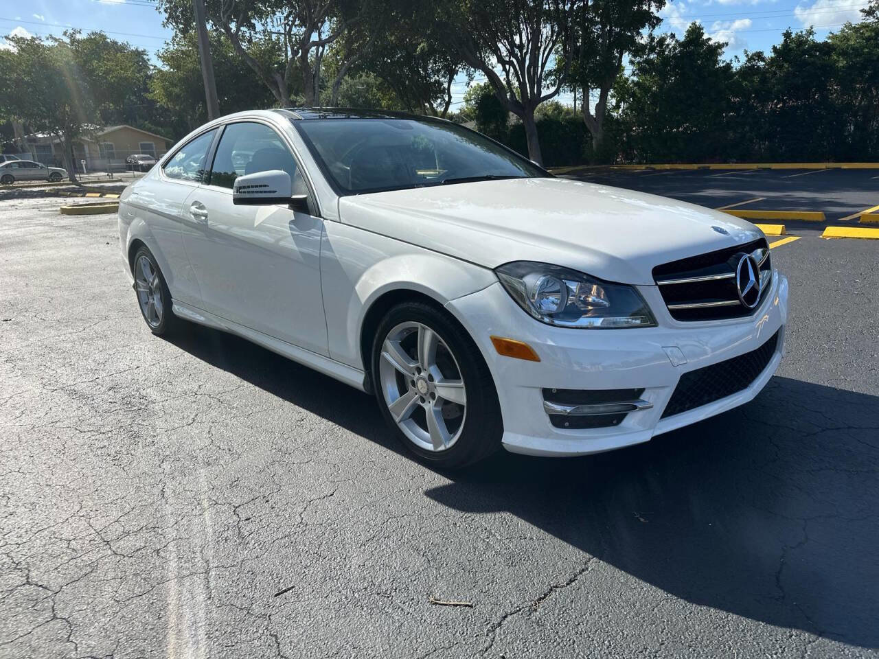 Used 2013 Mercedes-Benz C 250 Coupe image 2