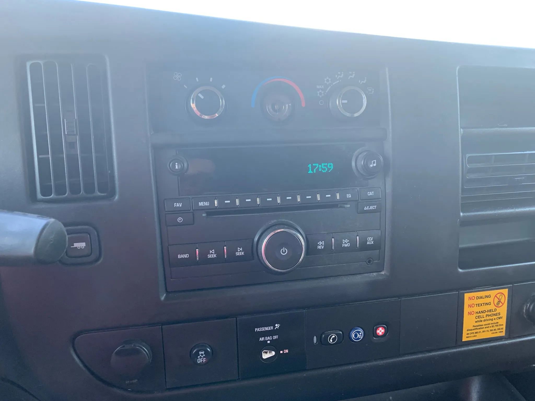 Used 2012 Chevrolet Express 2500 image 13
