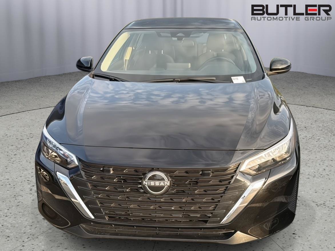 Used 2025 Nissan Sentra SV w/ All-Weather Package FWD image 3