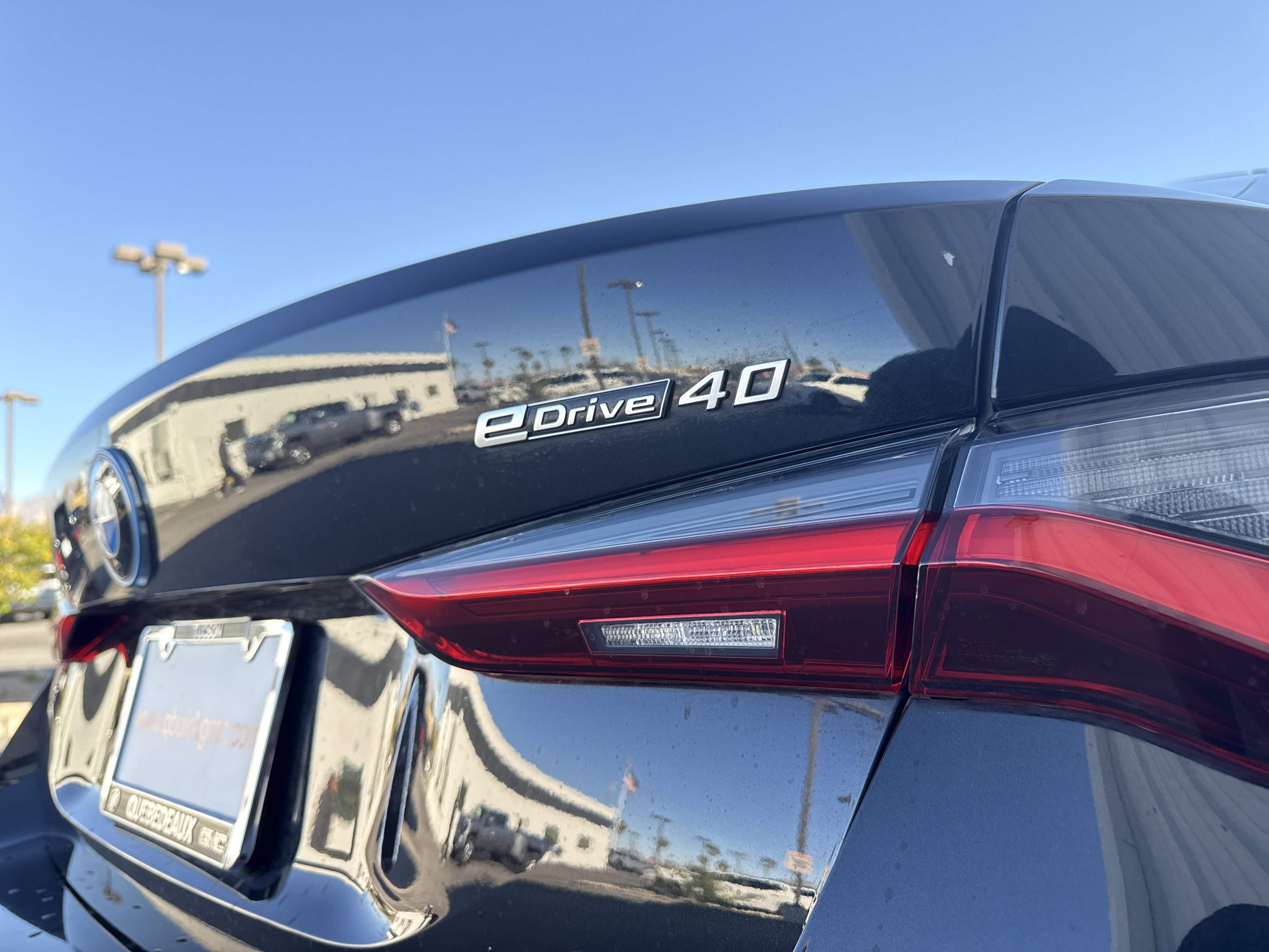 Used 2023 BMW i4 eDrive40 image 9