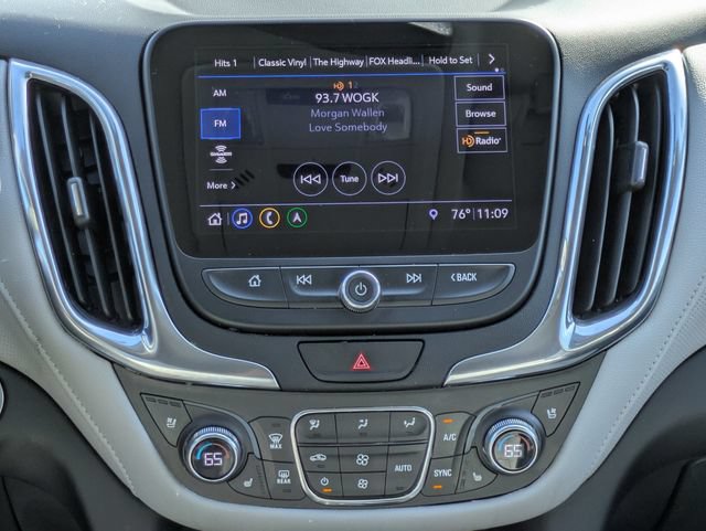 Used 2021 Chevrolet Equinox Premier FWD image 17