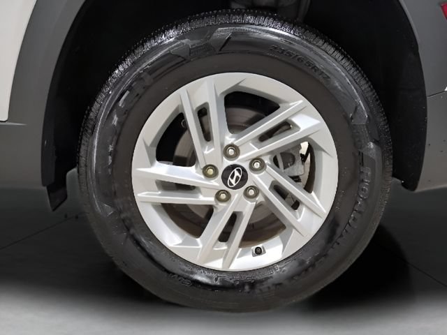 Used 2025 Hyundai Tucson SE AWD/4WD image 25