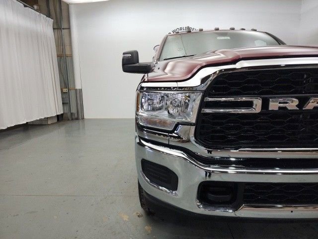 New 2024 RAM 3500 Tradesman image 35