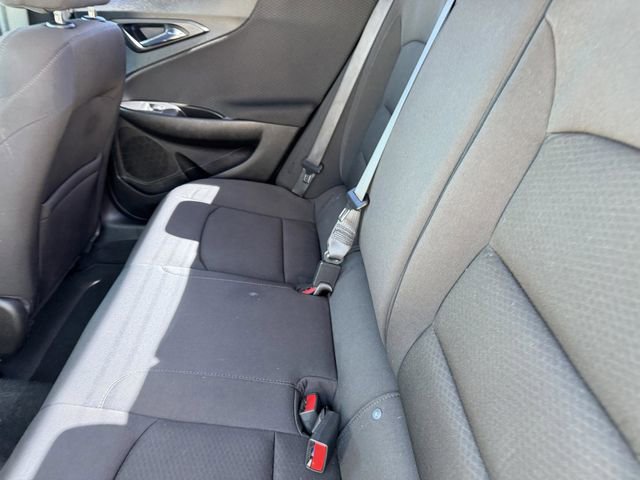 Used 2021 Chevrolet Malibu LS image 21