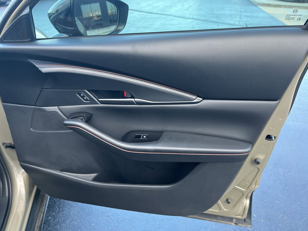 Certified 2025 MAZDA CX-30 Carbon image 32
