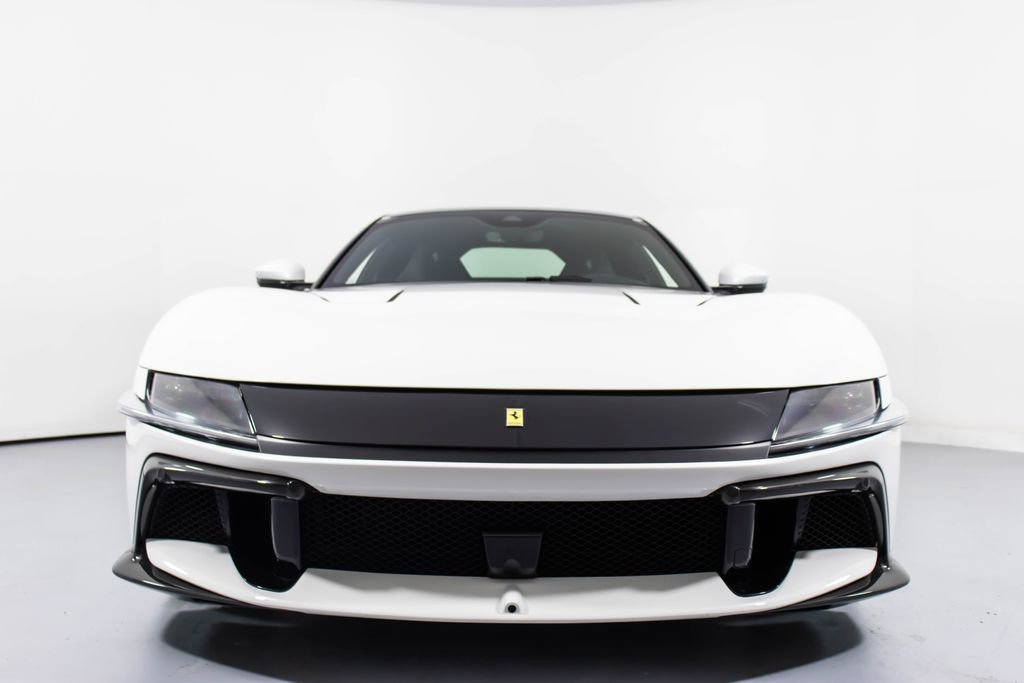 Certified 2025 Ferrari 12Cilindri image 11