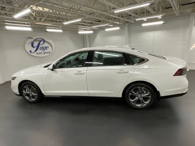 Certified 2025 Honda Accord EX-L image 2