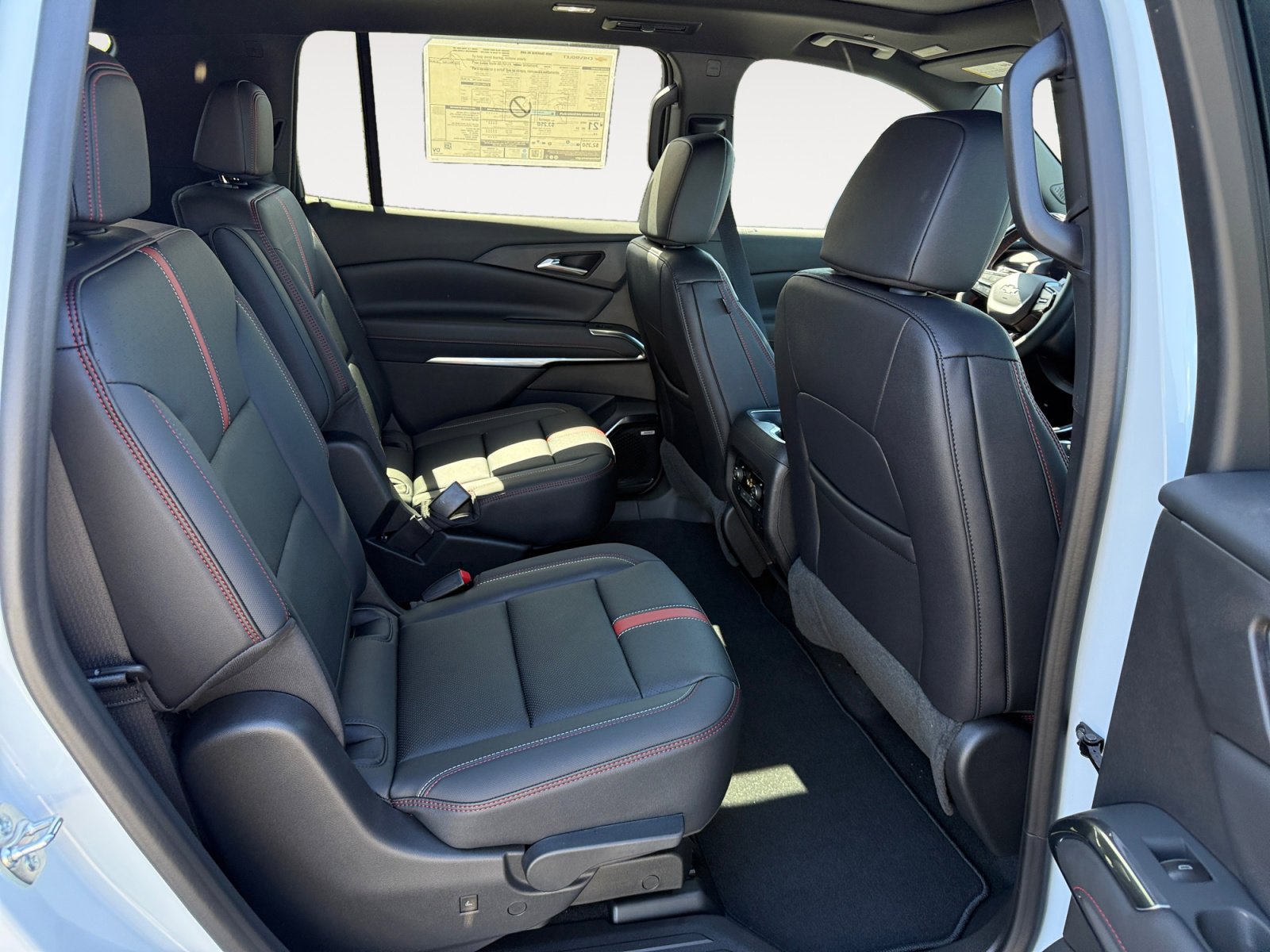 New 2026 Chevrolet Traverse RS image 18