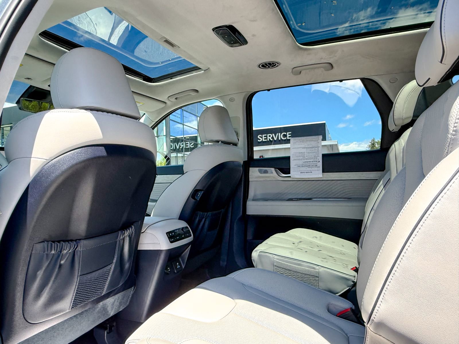 Used 2023 Hyundai Palisade Calligraphy AWD/4WD image 40