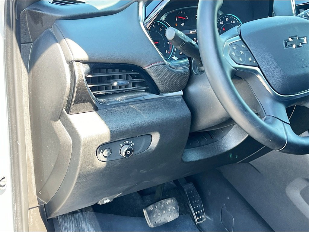 Used 2023 Chevrolet Traverse RS image 10
