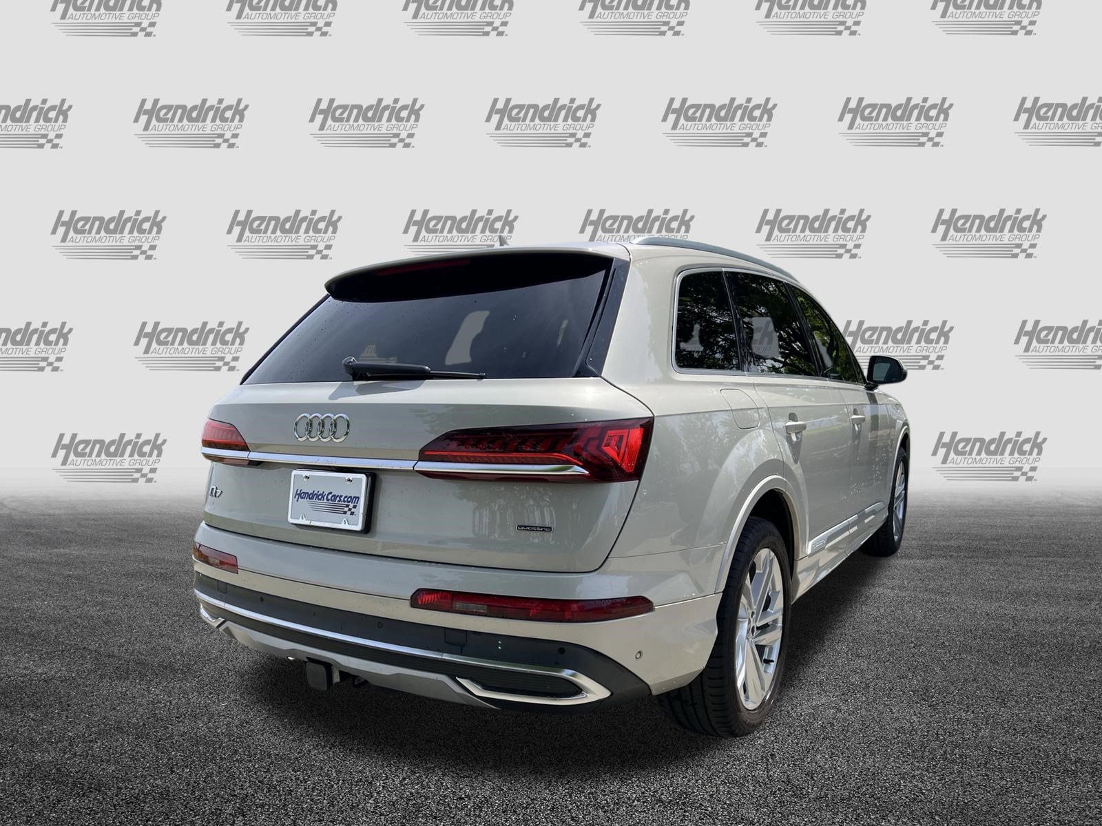 Used 2021 Audi Q7 2.0T Premium Plus w/ Executive Package image 9
