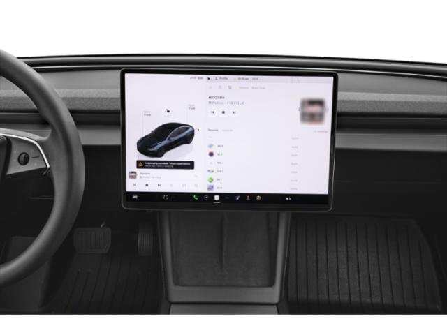 Used 2025 Tesla Model 3 Long Range image 9