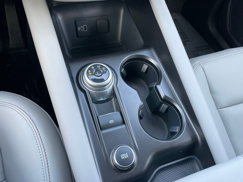 New 2026 Ford Explorer Active w/ Active Comfort Package image 15