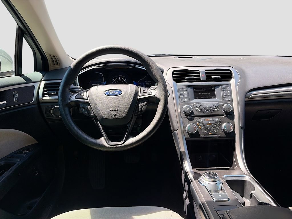 Used 2018 Ford Fusion S FWD image 21