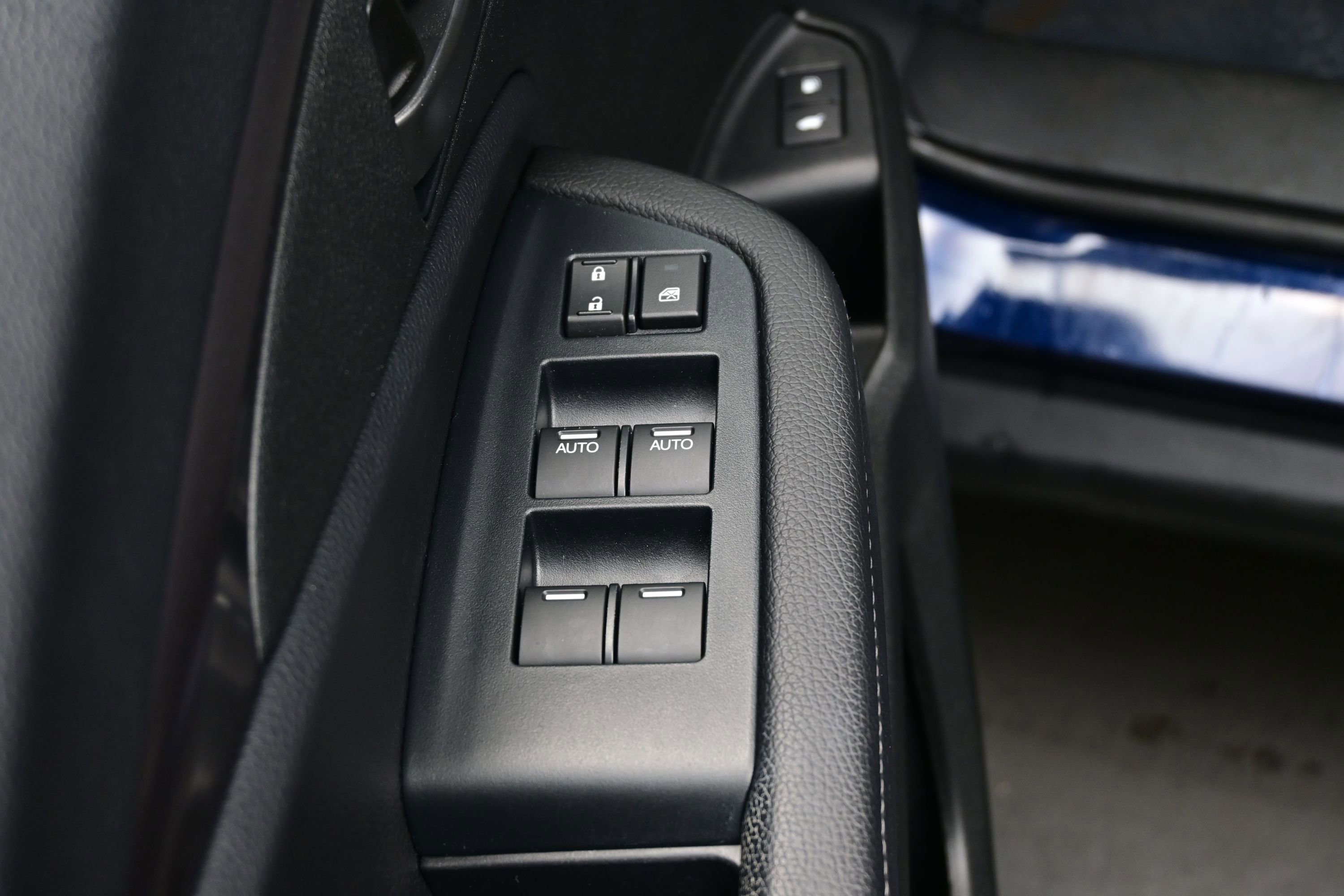 Used 2023 Honda Passport EX-L image 10