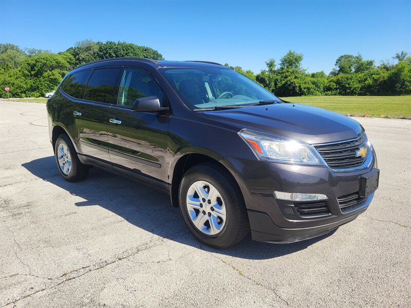 Used 2015 Chevrolet Traverse LS FWD image 8