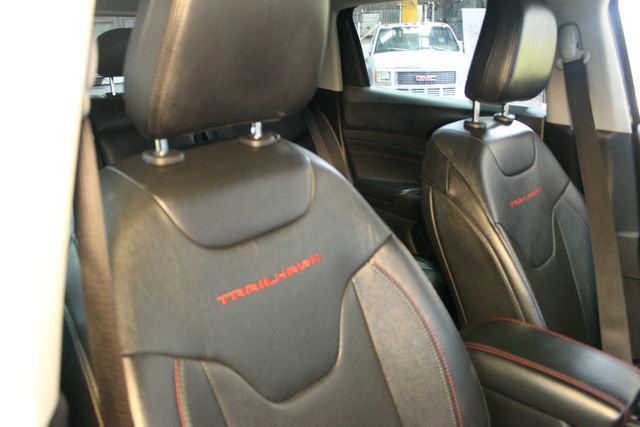 Used 2022 Jeep Compass Trailhawk w/ Trailhawk Elite Group AWD/4WD image 10