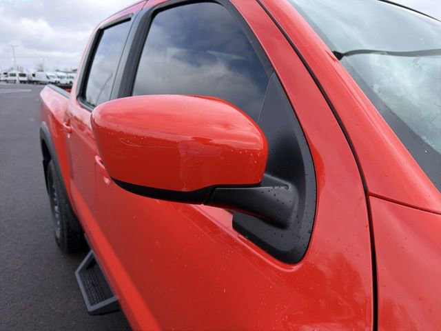 Used 2025 Nissan Frontier PRO-4X w/ Interior Protection Package image 4