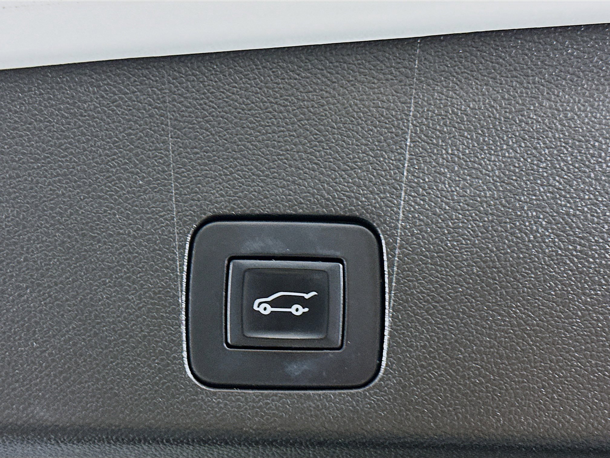 Used 2022 Buick Encore GX Select image 28