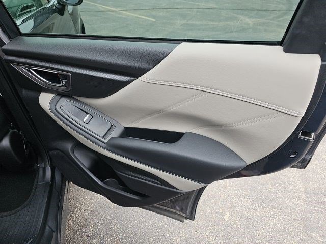 Used 2023 Subaru Forester Limited image 17