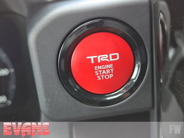 Certified 2025 Toyota Tacoma TRD Off-Road w/ TRD Off Road Upgrade Package AWD/4WD image 6
