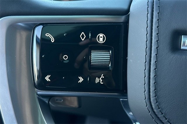 Used 2024 Land Rover Range Rover SE image 31