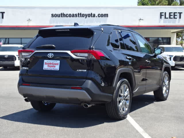 Used 2019 Toyota RAV4 Limited w/ Carpet Mat Package FWD image 13
