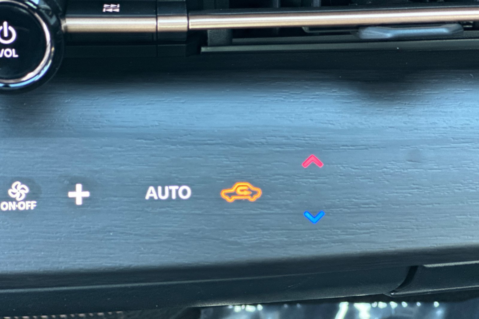 Certified 2024 Nissan Ariya AWD image 31