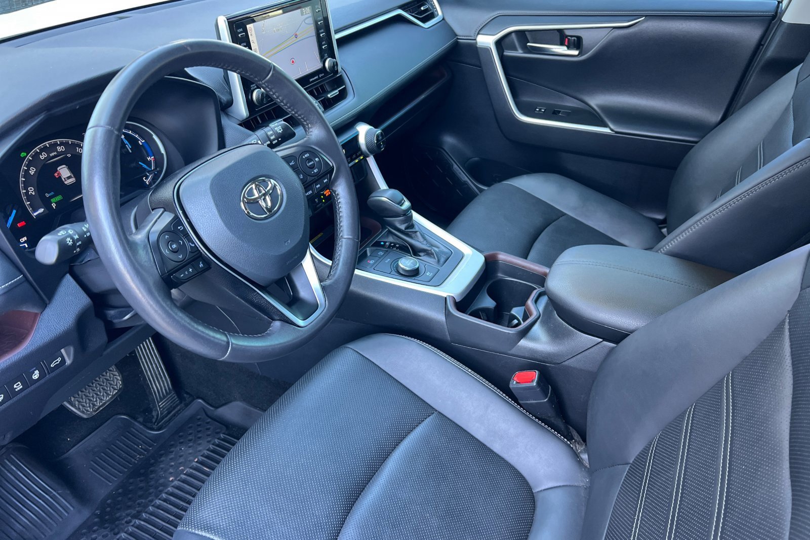 Certified 2021 Toyota RAV4 Limited image 7