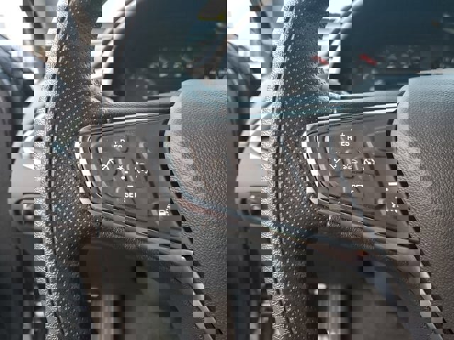 Used 2025 Chevrolet Malibu LT image 17