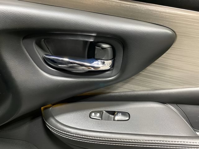 Used 2017 Nissan Murano Platinum w/ Platinum Technology Package AWD/4WD image 29