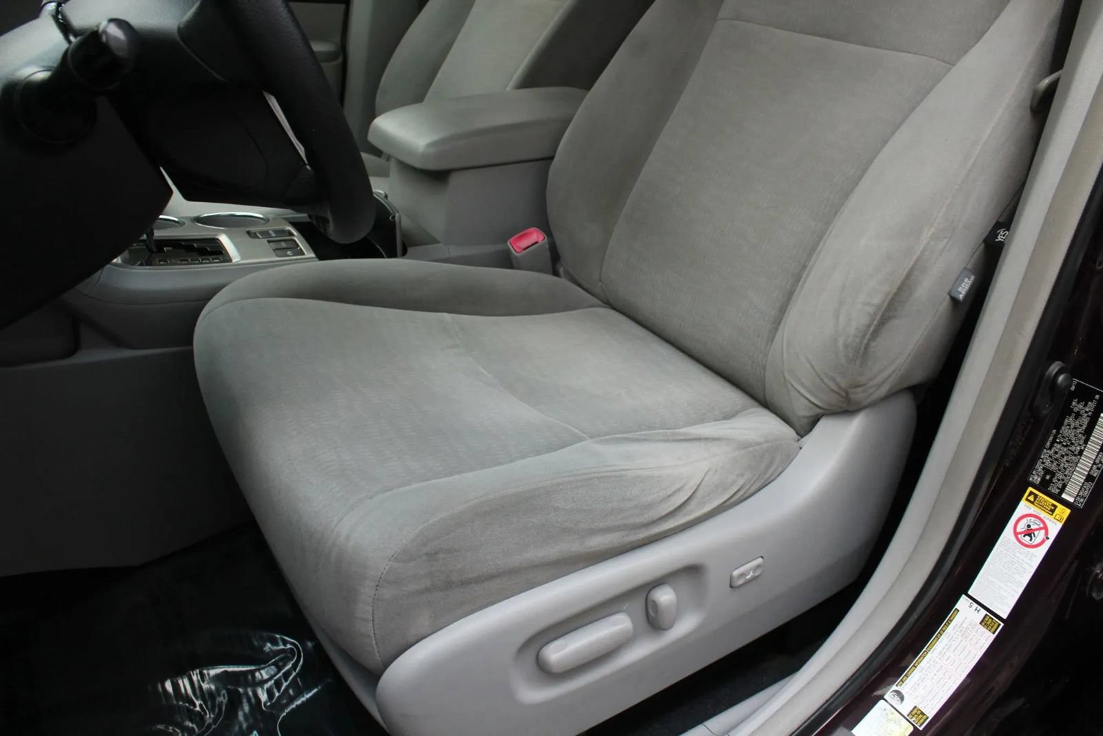 Used 2013 Toyota Highlander 4WD Hybrid image 15