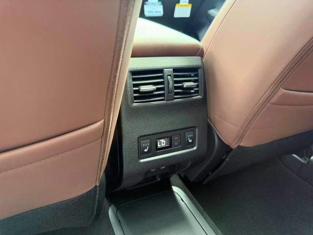 New 2026 Mitsubishi Outlander SEL AWD/4WD image 13
