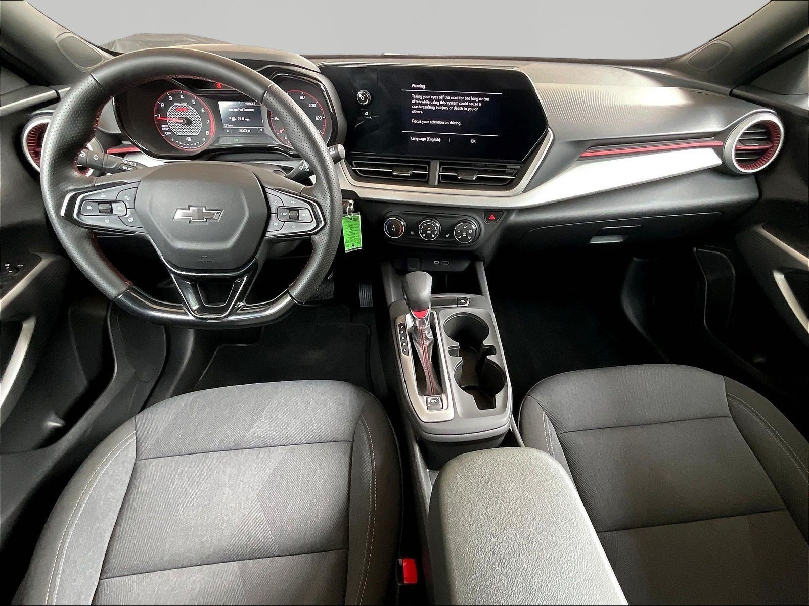 Used 2024 Chevrolet Trax RS FWD image 7