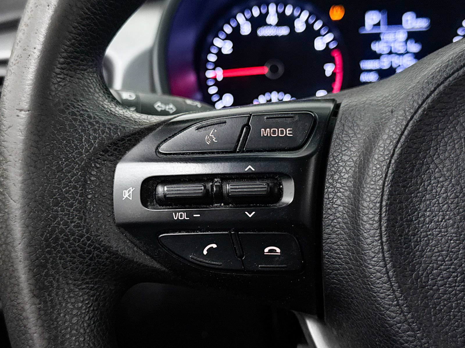Used 2019 Kia Rio S FWD image 30
