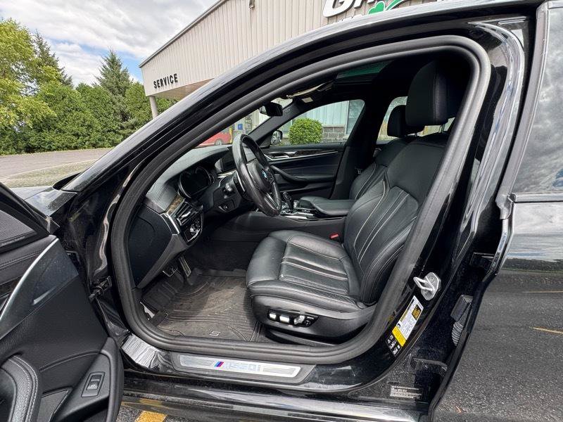 Used 2018 BMW M550i xDrive AWD/4WD image 13