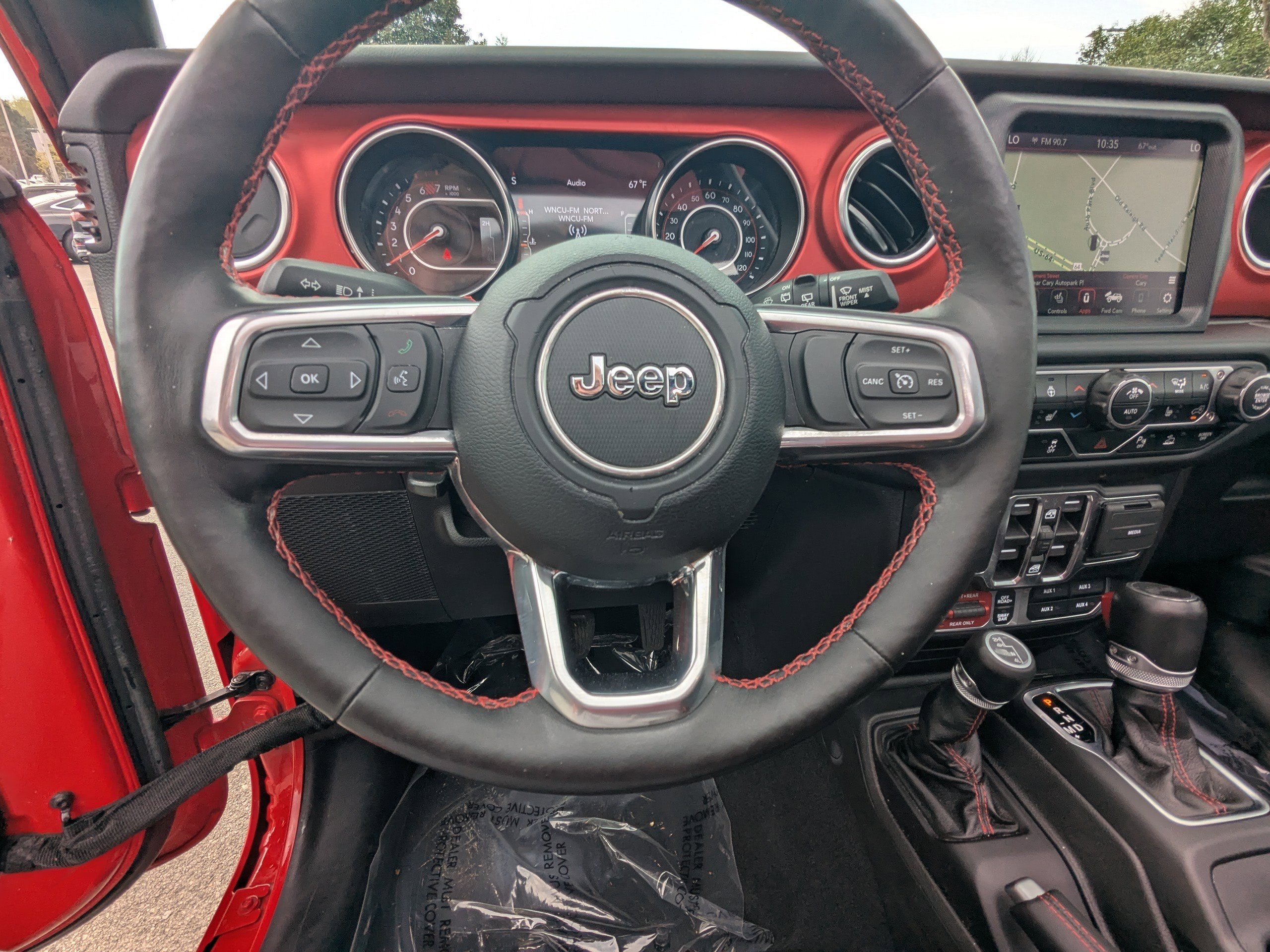 Used 2022 Jeep Wrangler Unlimited Rubicon w/ Xtreme Recon 35" Tire Package image 25