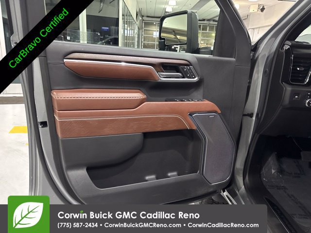 Certified 2025 GMC Sierra 2500 Denali Ultimate AWD/4WD image 13