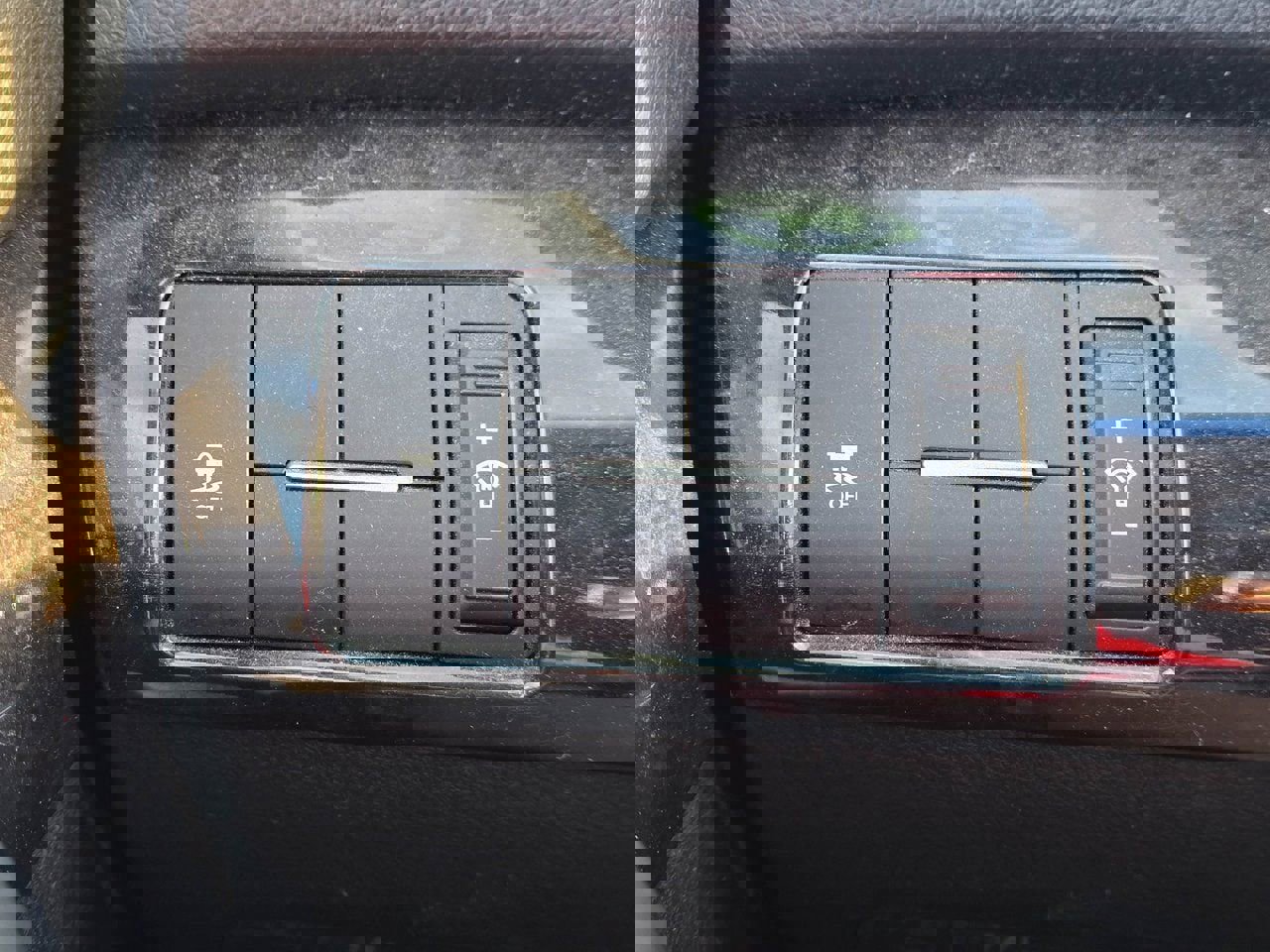 Used 2014 Kia Sorento LX image 24