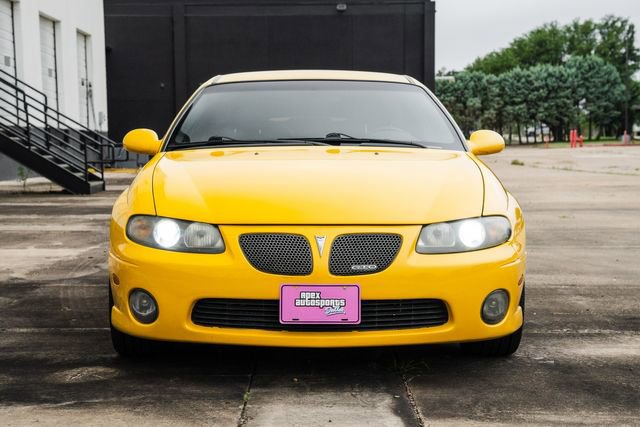Used 2004 Pontiac GTO image 11