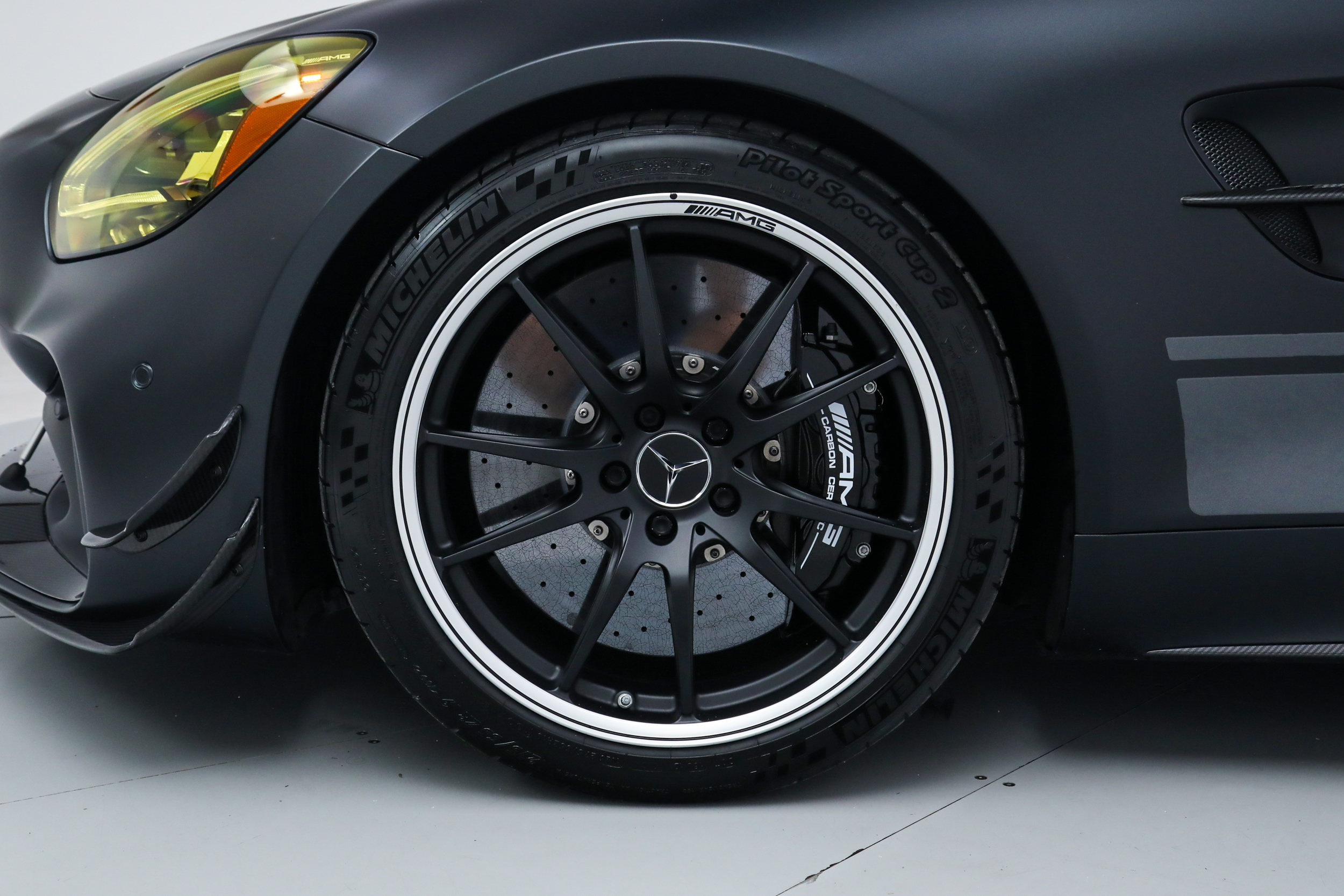 Used 2020 Mercedes-Benz AMG GT R image 43