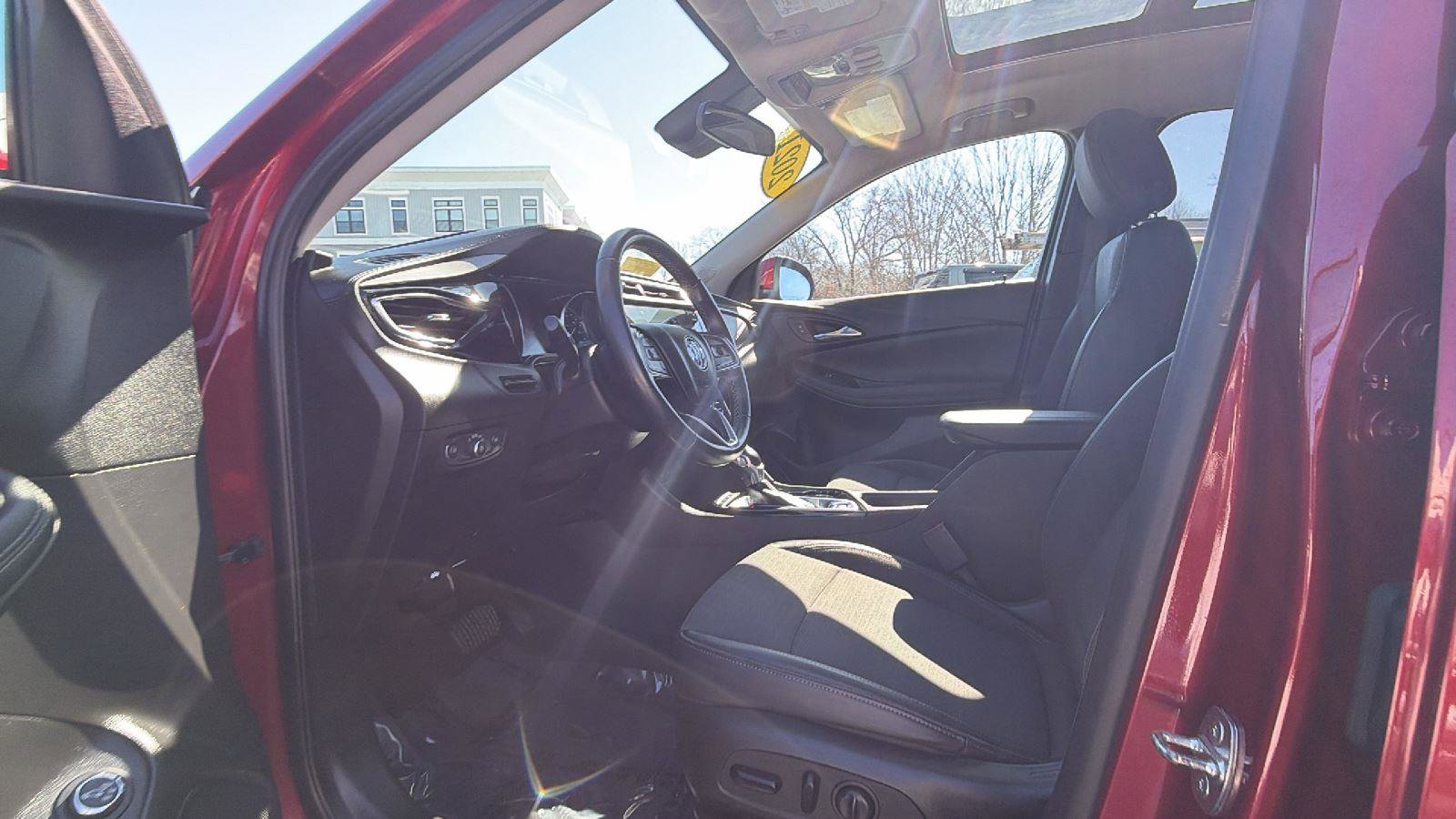 Certified 2021 Buick Encore GX Select w/ Advanced Technology Package image 26