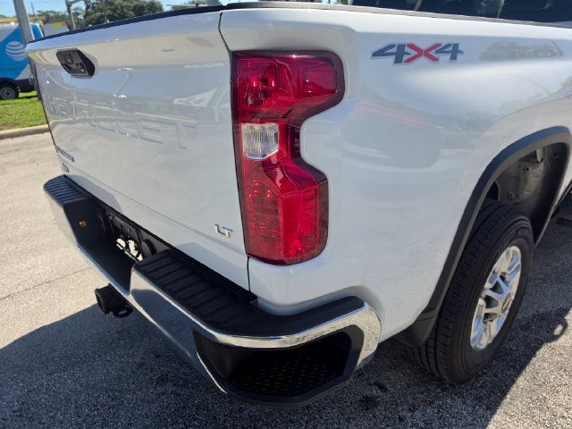 Used 2026 Chevrolet Silverado 2500 LT AWD/4WD image 14