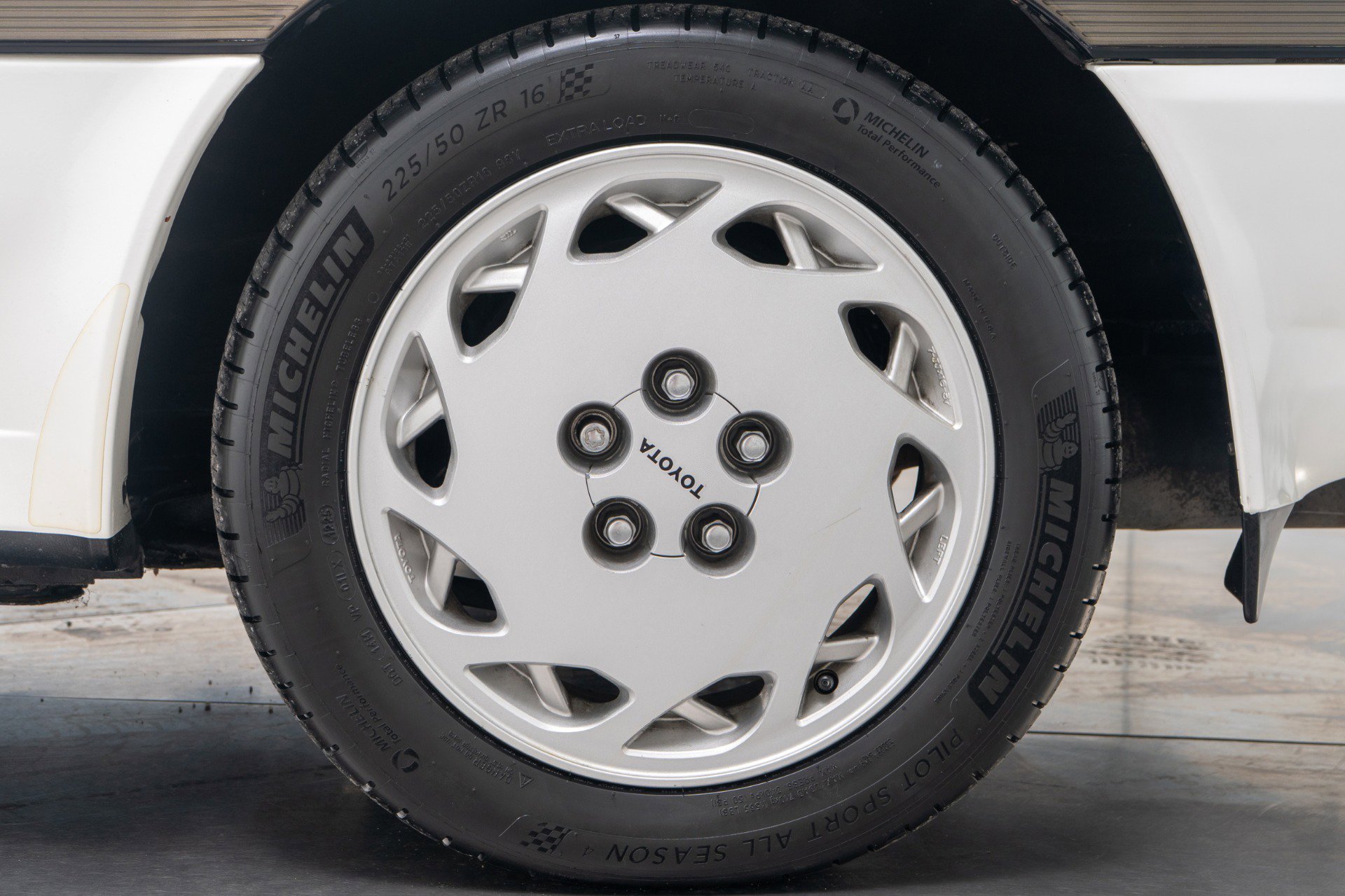 Used 1988 Toyota Supra RWD image 10