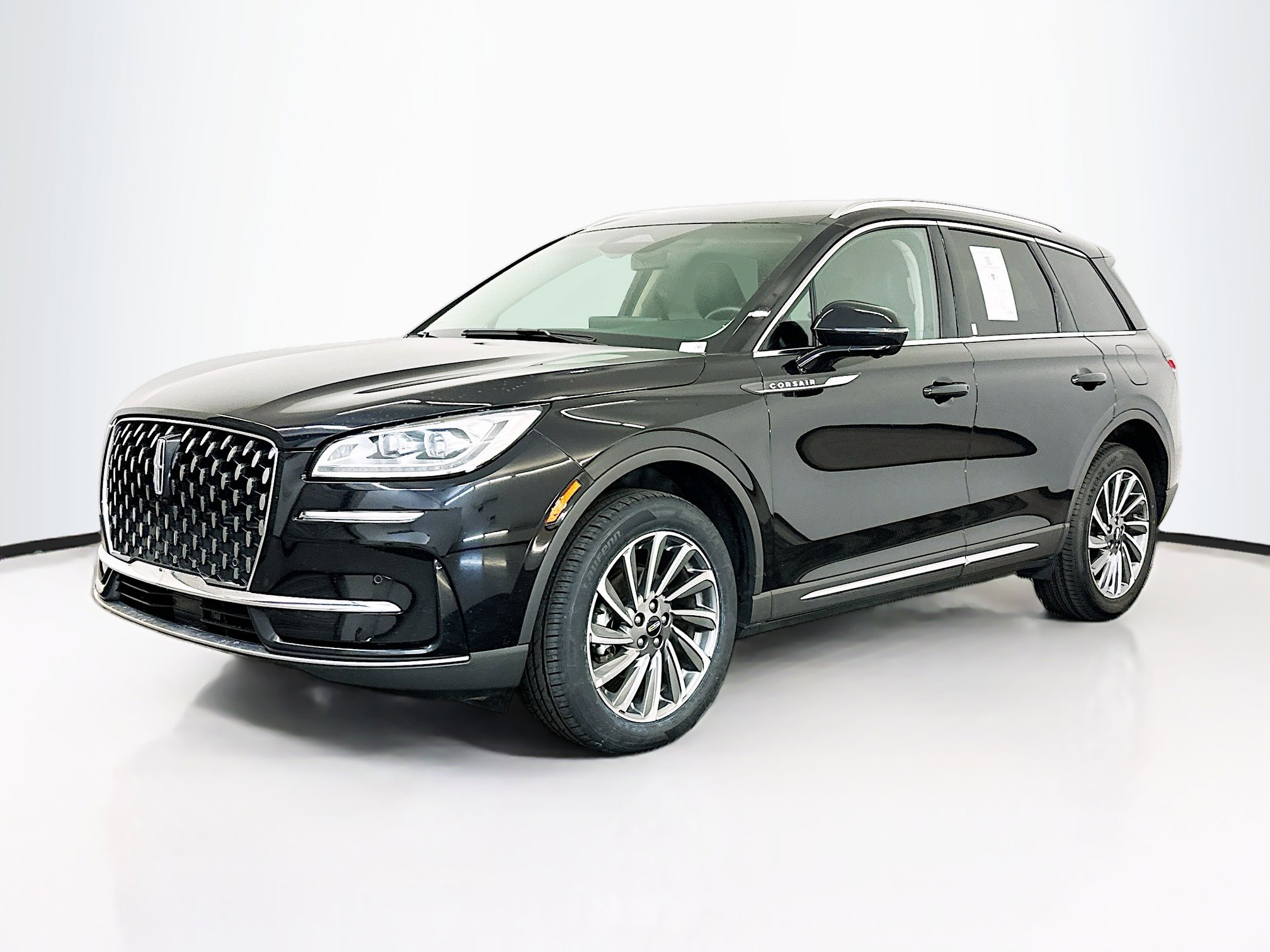 Used 2024 Lincoln Corsair Reserve w/ Equipment Group 201A image 3