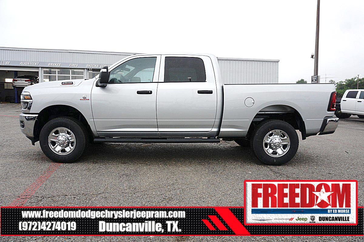 New 2026 RAM 2500 Tradesman AWD/4WD image 2