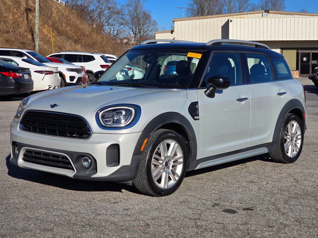 Used 2022 MINI Cooper Countryman image 2